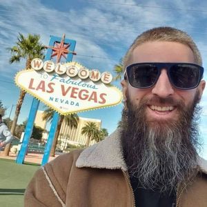 Meet your Posher, Kenny